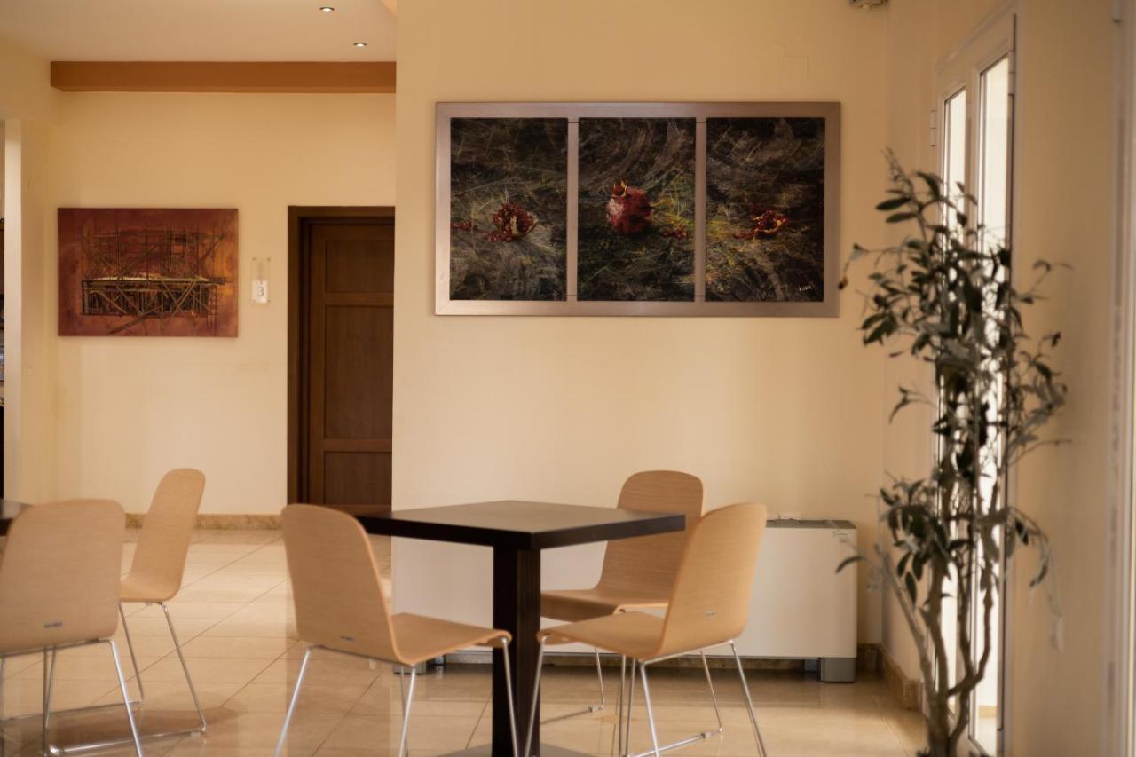 Chrisovalanto Hotel Sívota 외부 사진