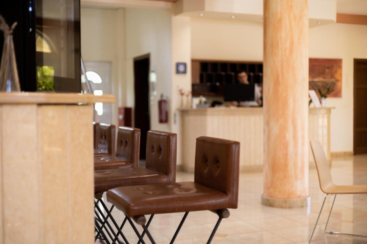 Chrisovalanto Hotel Sívota 외부 사진