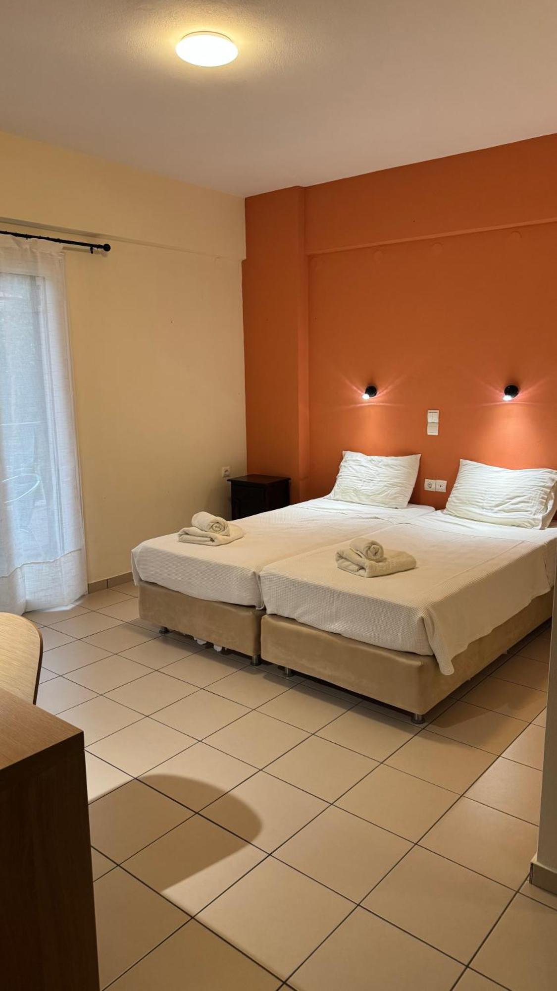 Chrisovalanto Hotel Sívota 외부 사진